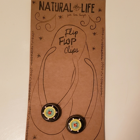💥 5/$10 Natural Life Flip Flop Clips - Colorful Boho Style - Picture 3 of 9